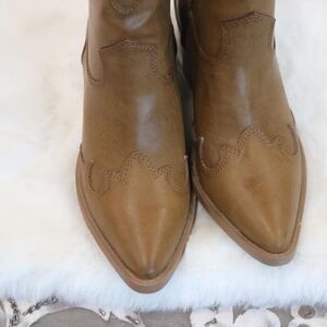 Sun + Stone Brennaa Western Stitching Cowboy Booties, Created for Macy's - Tan